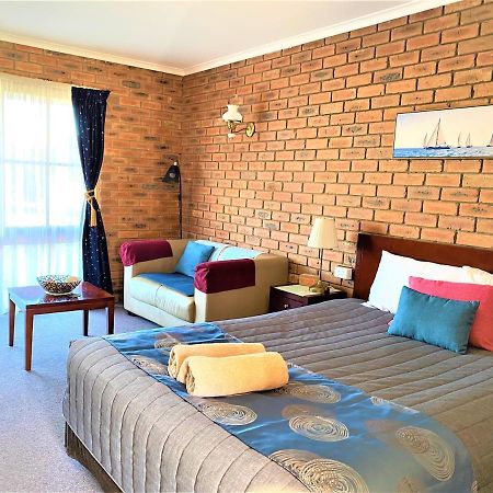 Jolly Swagman Motor Inn Эероа Экстерьер фото