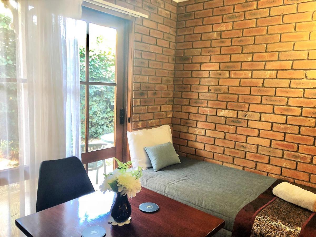 Jolly Swagman Motor Inn Эероа Экстерьер фото