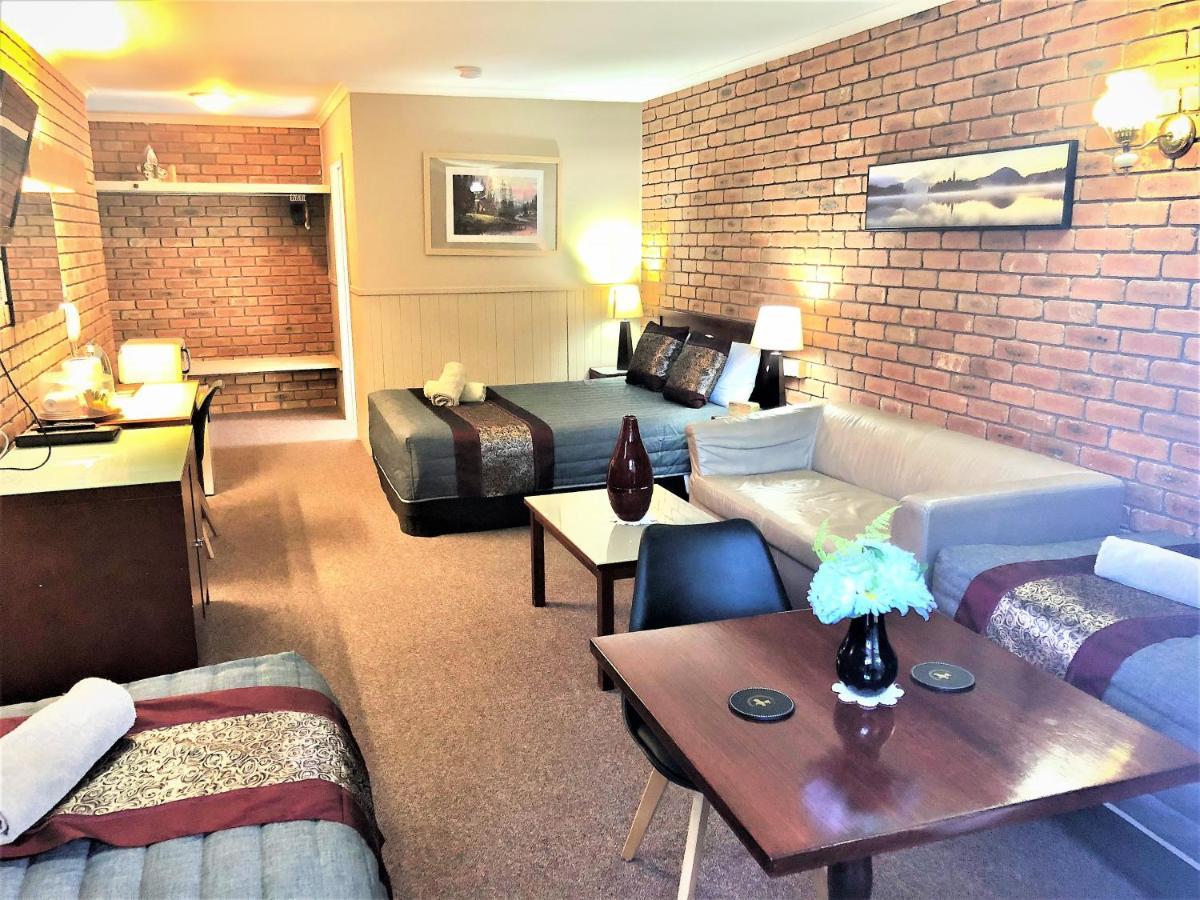 Jolly Swagman Motor Inn Эероа Экстерьер фото