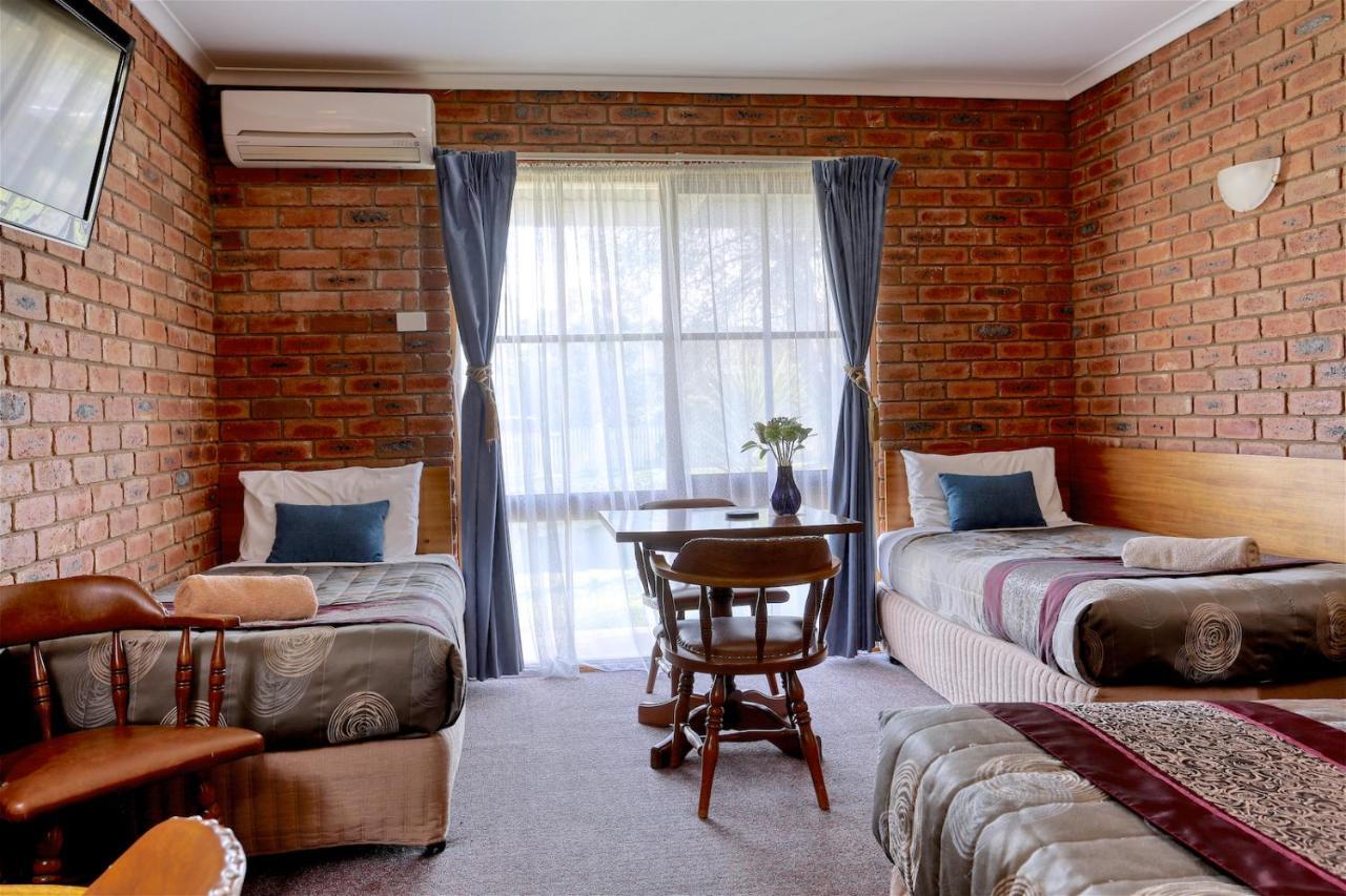 Jolly Swagman Motor Inn Эероа Экстерьер фото